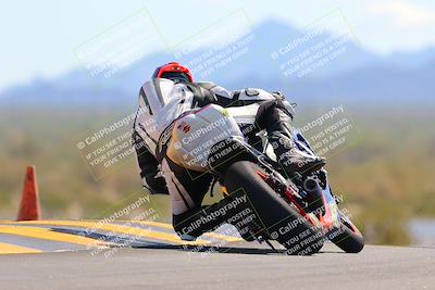 media/Oct-09-2022-SoCal Trackdays (Sun) [[95640aeeb6]]/Turn 9 Backside (120pm)/